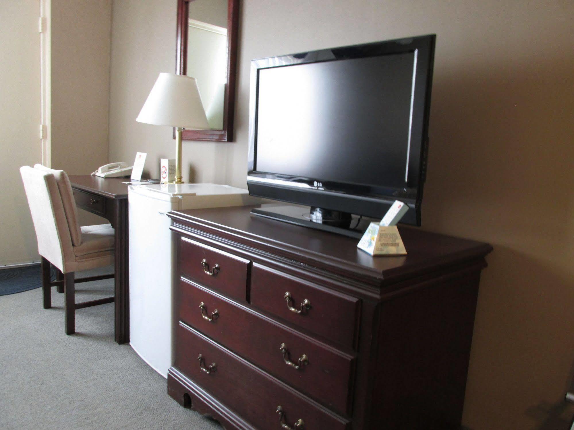 The Fredericton Inn Ngoại thất bức ảnh