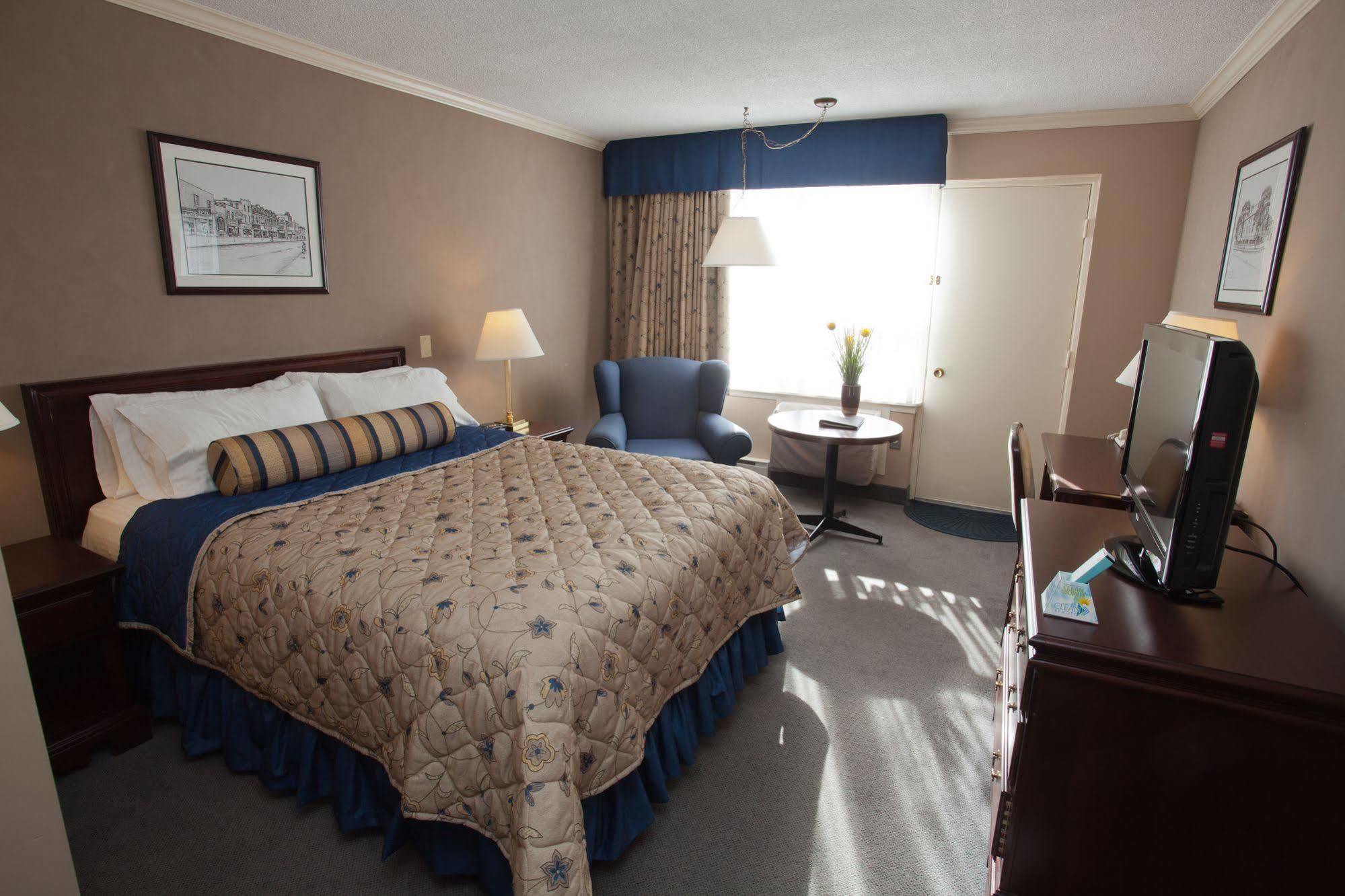 The Fredericton Inn Ngoại thất bức ảnh